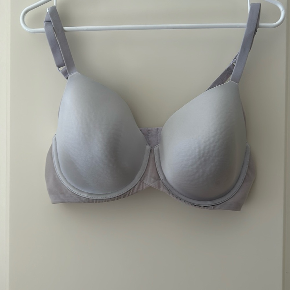 Wacoal Drape Back Net Effect Padded Underwire Bra… - image 3